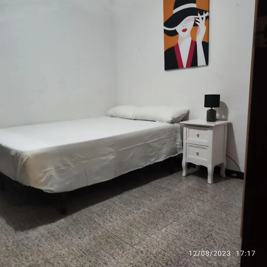 Alloggio in famiglia Appartamento Apto Barcelona C R Santa Coloma de Gramanet